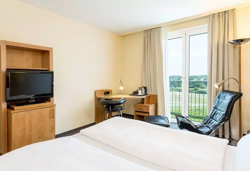 Fotos del hotel Nh Hamburg Horner Rennbahn:  3