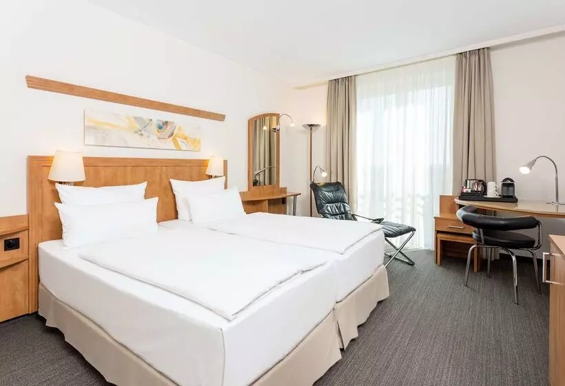 Fotos del hotel Nh Hamburg Horner Rennbahn:  4