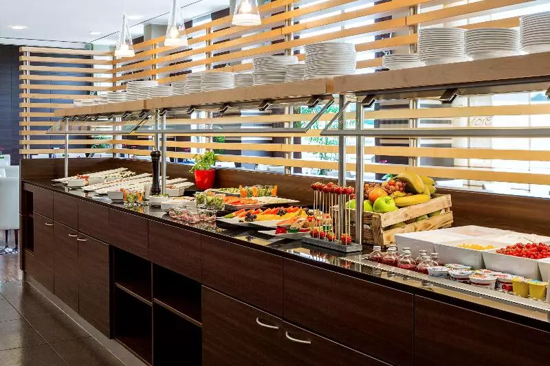 Fotos del hotel Nh Hamburg Horner Rennbahn:  50