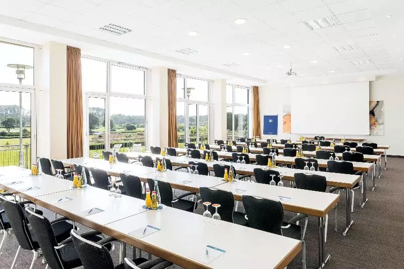 Fotos del hotel Nh Hamburg Horner Rennbahn:  36