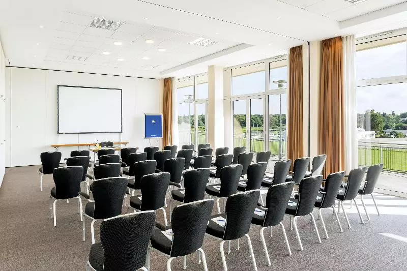 Fotos del hotel Nh Hamburg Horner Rennbahn:  29