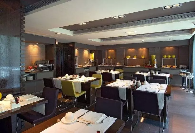 Fotos del hotel Pestana Arena Barcelona:  20