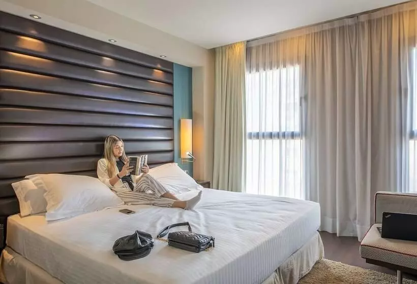 Fotos del hotel Pestana Arena Barcelona:  2