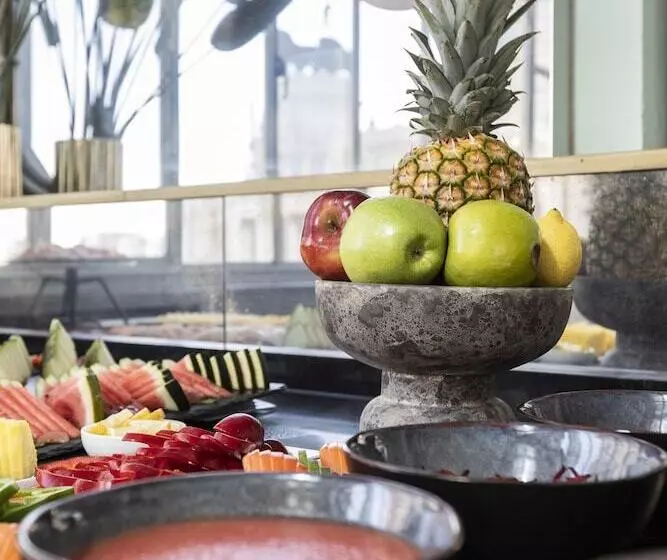 Fotos del hotel Petit Palace Alcalá:  24