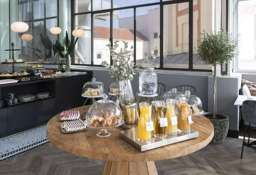 Fotos del hotel Petit Palace Alcalá:  18