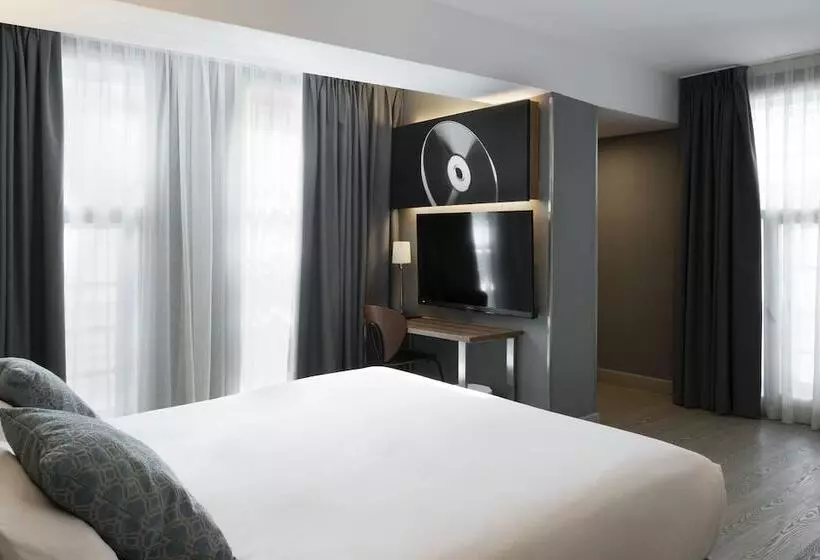 Fotos del hotel Petit Palace Alcalá:  76