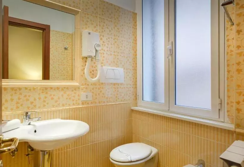 Fotos del hotel Hotel Aberdeen:  3