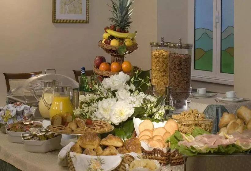 Fotos del hotel Hotel Aberdeen:  2