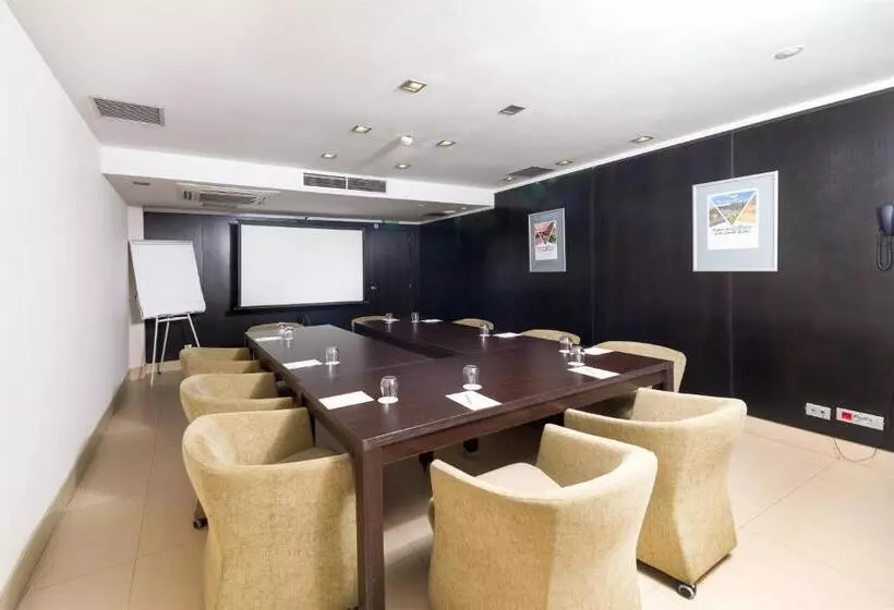 Fotos del hotel Nh Bucharest:  9