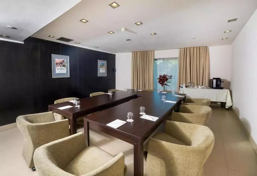 Fotos del hotel Nh Bucharest:  14