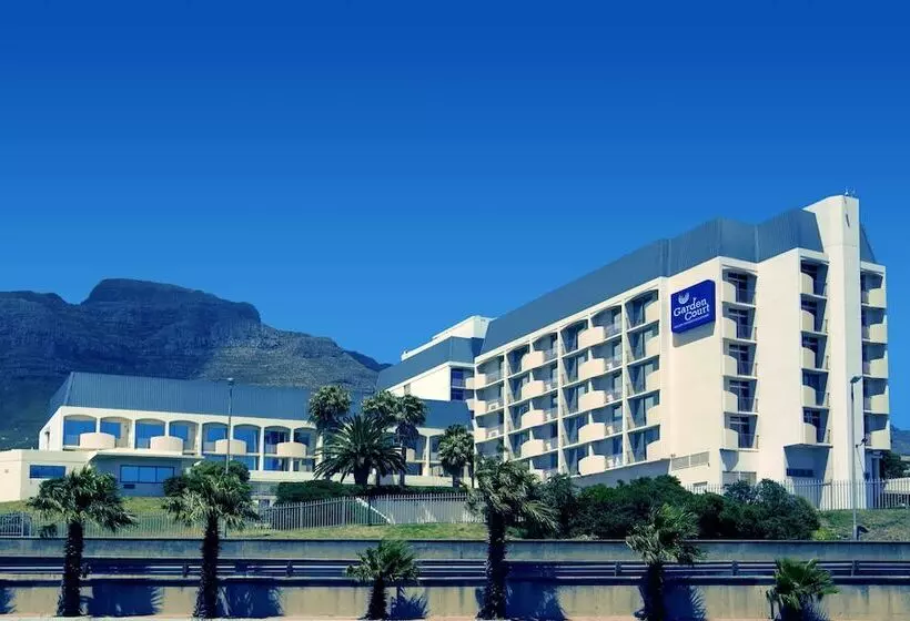 Garden Court Nelson Mandela Boulevard