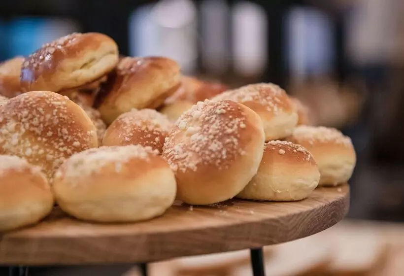 Fotos del hotel Golden Tulip Warsaw Centre:  8