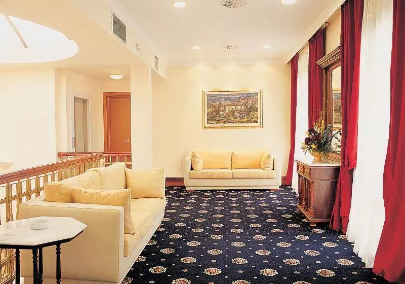 Fotos del hotel Minerva Premier:  3