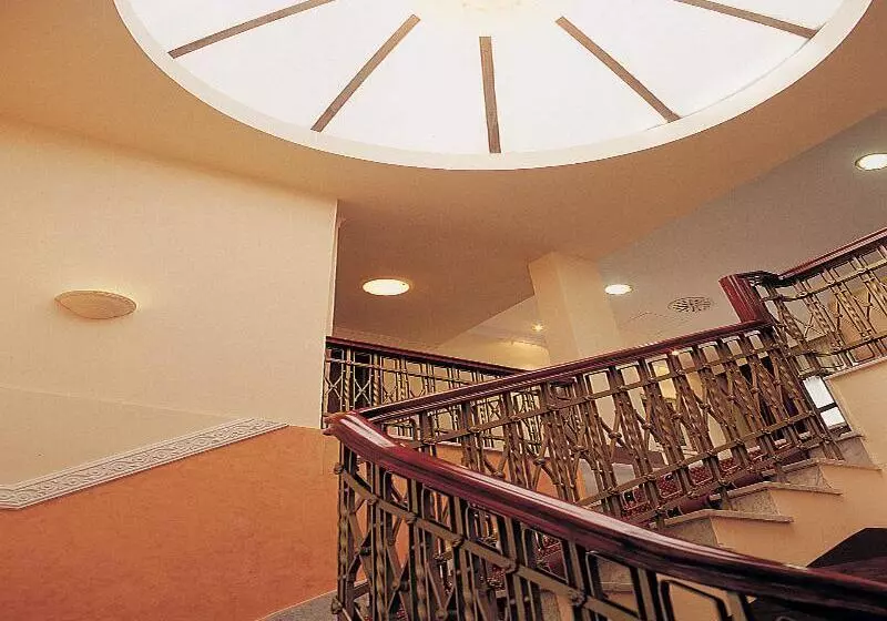 Fotos del hotel Minerva Premier:  10