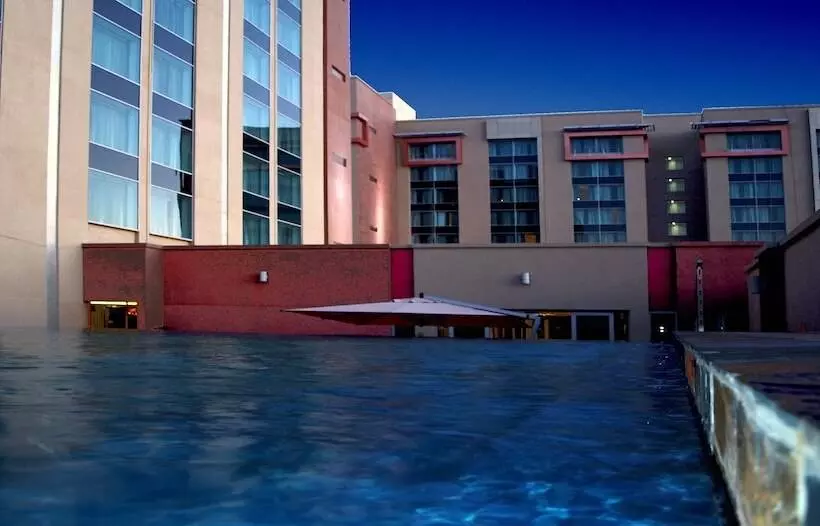 Southern Sun Rosebank