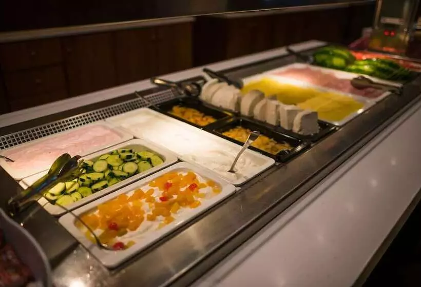 Fotos del hotel Three Stars:  8