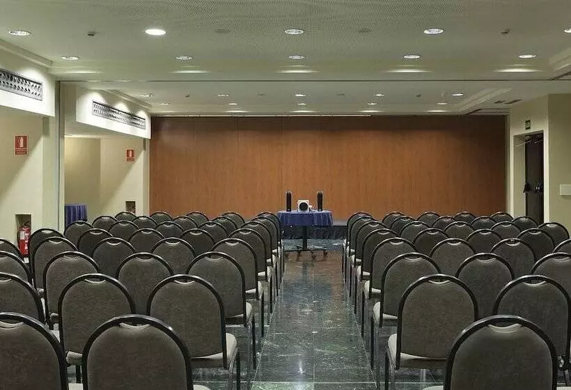 Fotos del hotel Vértice Sevilla Aljarafe:  8