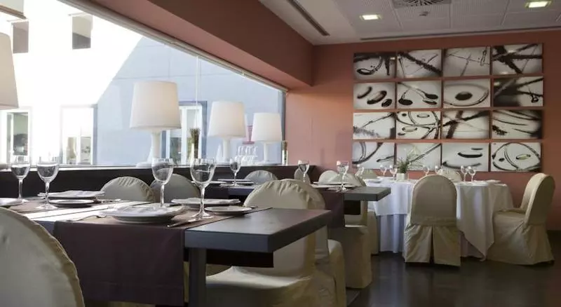 Fotos del hotel Vértice Sevilla Aljarafe:  14