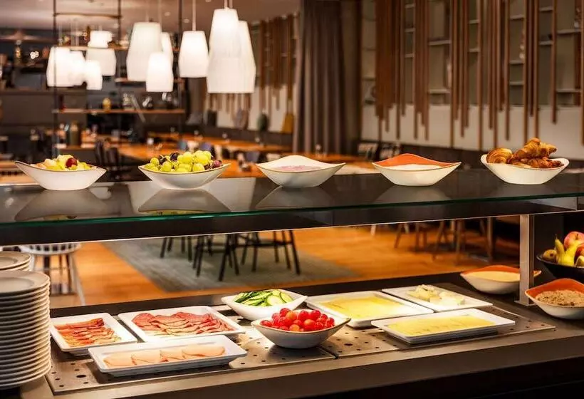 Fotos del hotel Vienna House Easy Mo Stuttgart Vaihingen:  3