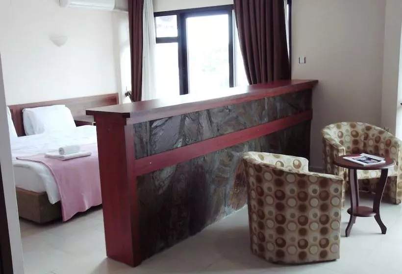 Fotos del hotel West Ada Inn:  10