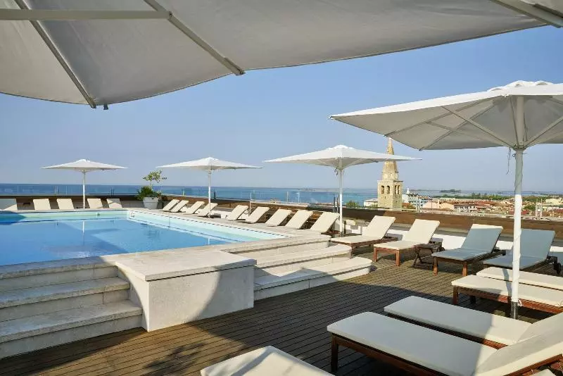 Fotos del hotel Fonzari:  8