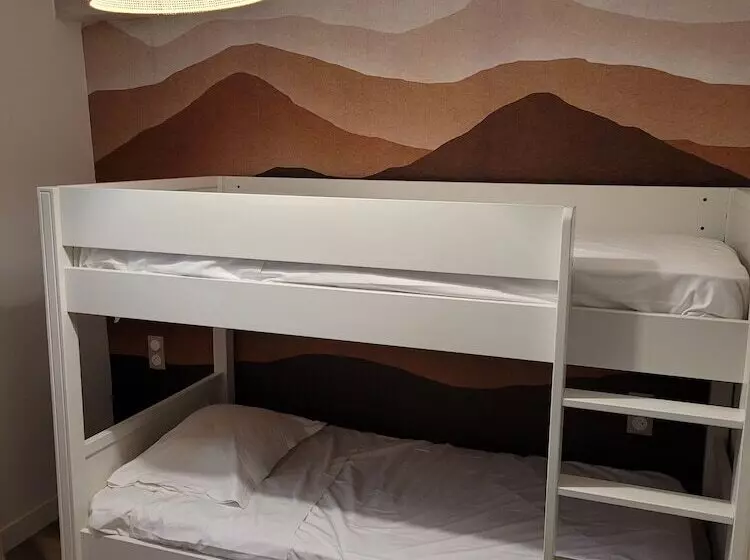 Fotos del hotel Kyriad Marseille Centre Paradispréfecture:  17