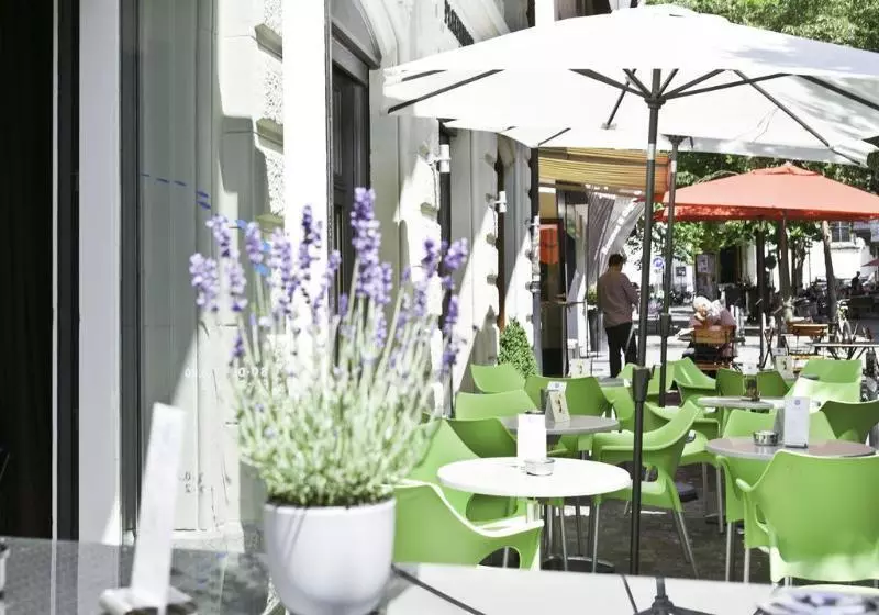 Fotos del hotel Platzhirsch:  4