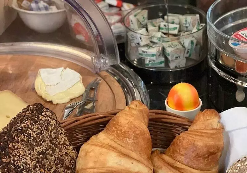 Fotos del hotel Platzhirsch:  6