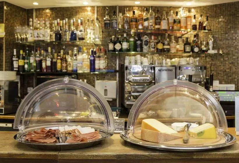 Fotos del hotel Platzhirsch:  18