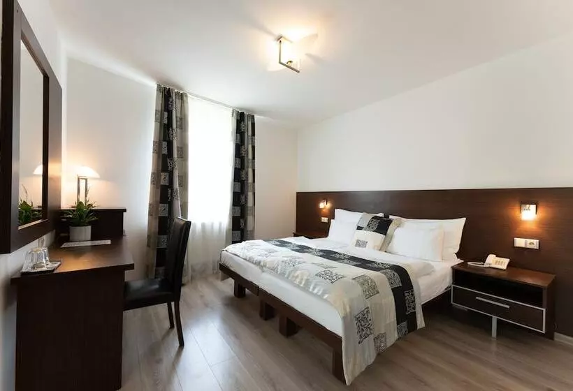 Fotos del hotel Antares:  18