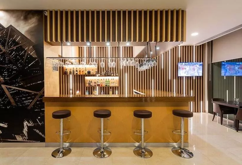 Fotos del hotel Hf Fenix Urban:  5