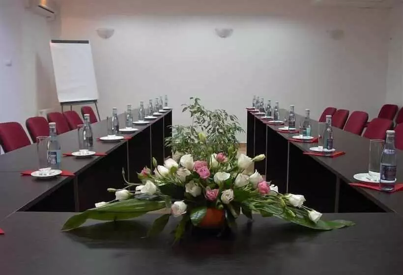 Fotos del hotel Unique Bucharest:  5