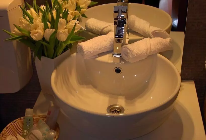 Fotos del hotel Unique Bucharest:  24