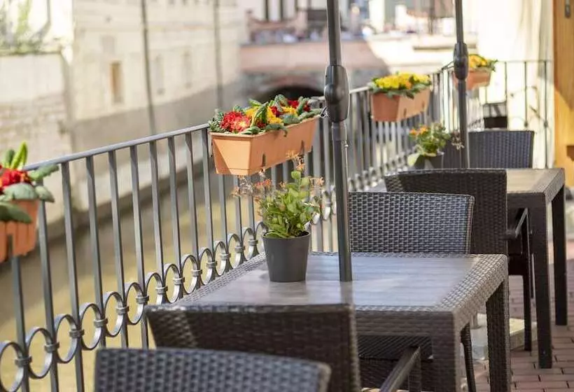 Fotos del hotel Kampa Garden:  12