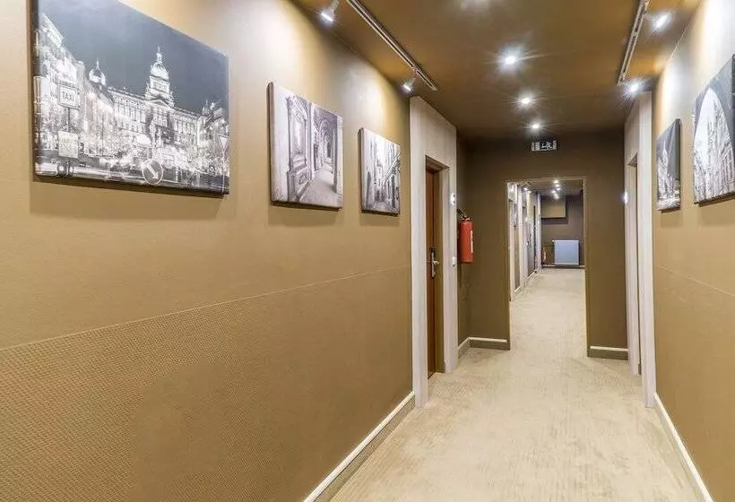 Fotos del hotel Kampa Garden:  10