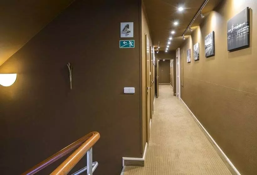 Fotos del hotel Kampa Garden:  15