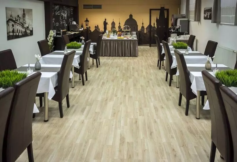 Fotos del hotel Kampa Garden:  11