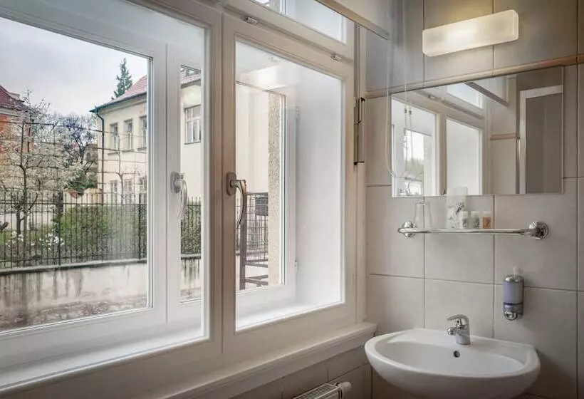 Fotos del hotel Kampa Garden:  23