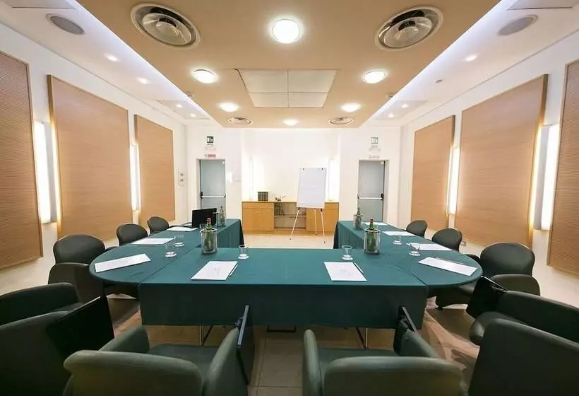 Fotos del hotel Millennium Gold:  5