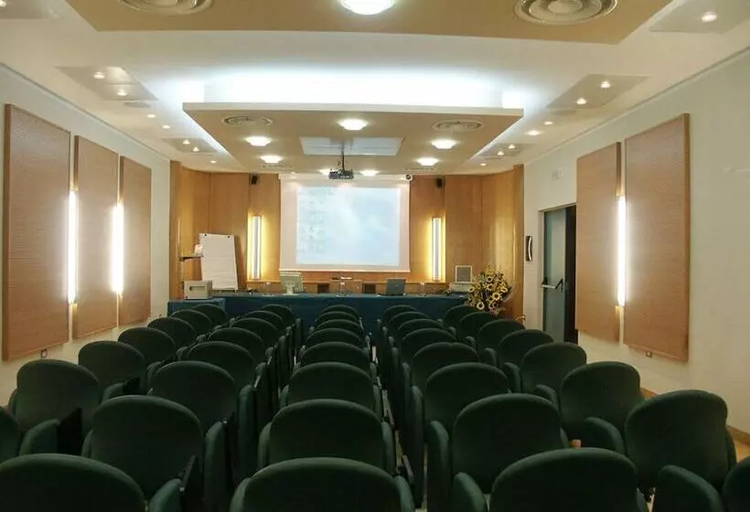 Fotos del hotel Millennium Gold:  11