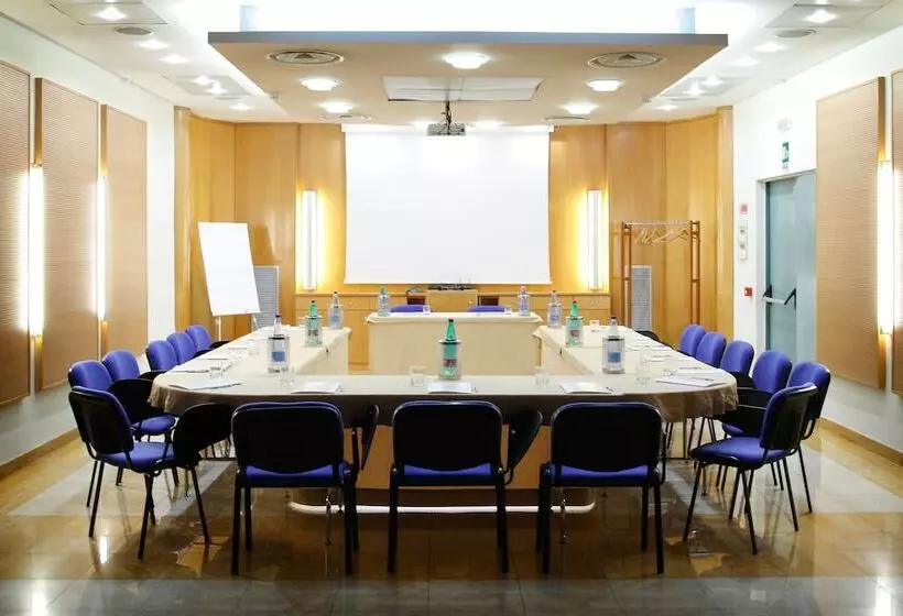 Fotos del hotel Millennium Gold:  9