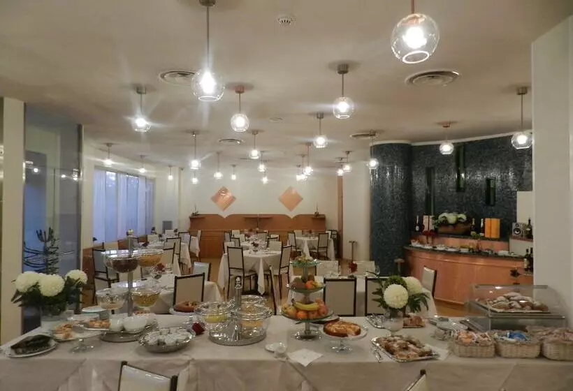 Fotos del hotel Millennium Gold:  13