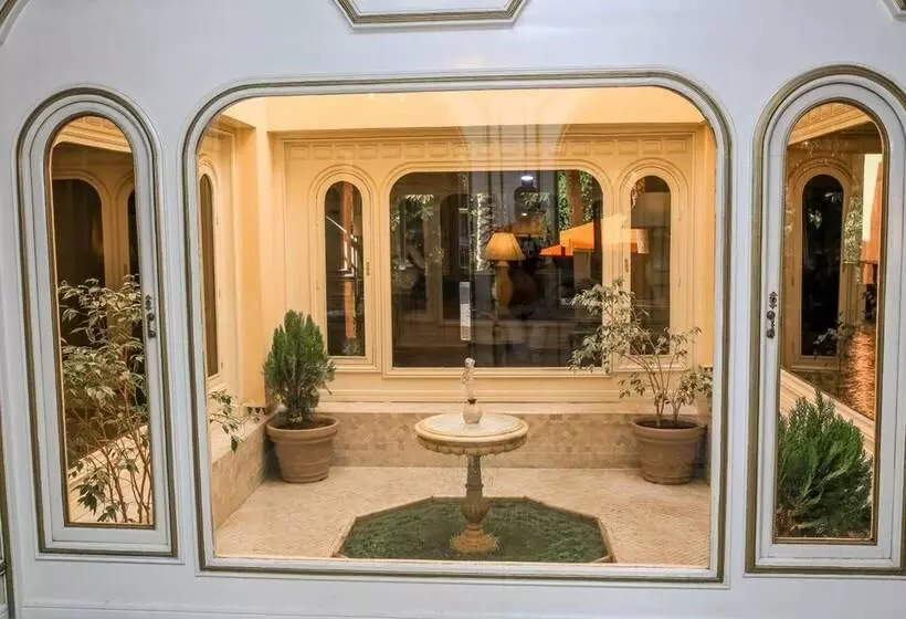 Fotos del hotel The Red House:  15