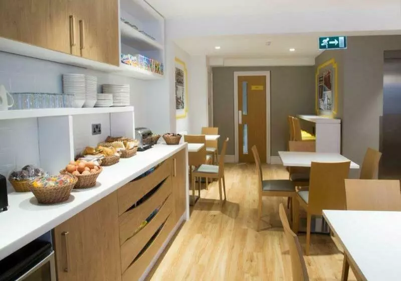 Fotos del hotel Comfort Inn &amp; Suites Kings Cross St. Pancras:  4