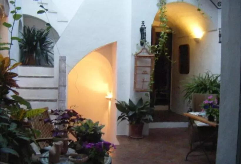 Fotos del hotel La Casa De Bovedas Charming Inn:  25