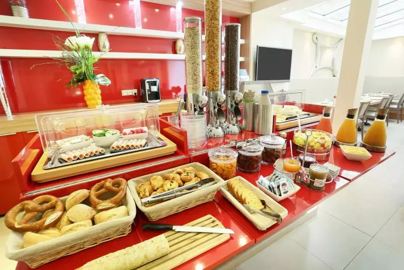 Fotos del hotel Le Grand Hôtel De Normandie:  11