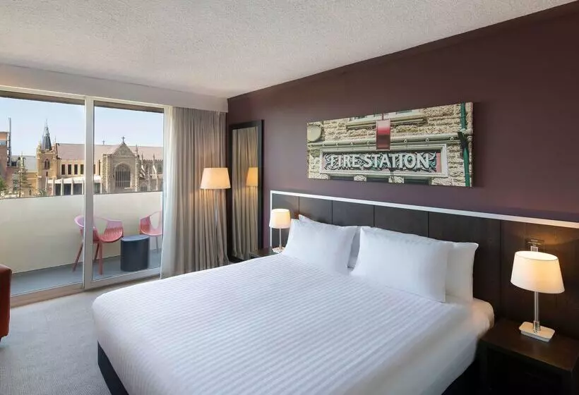 Fotos del hotel Travelodge  Perth:  15