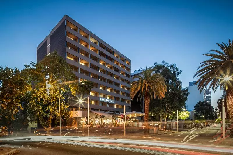 Fotos del hotel Travelodge  Perth:  6