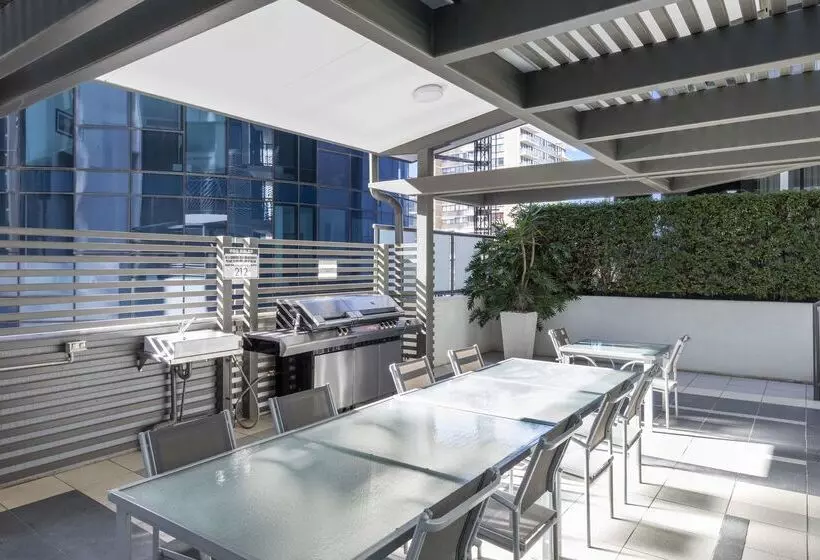 Fotos del hotel Oaks Brisbane On Margaret Suites:  13