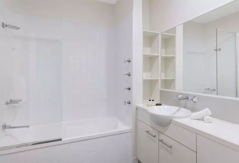 Fotos del hotel Oaks Brisbane On Margaret Suites:  23